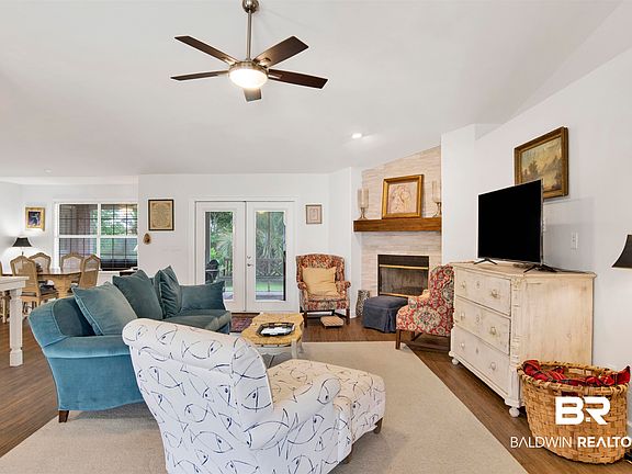 4th image of 4626 Spinnaker Way