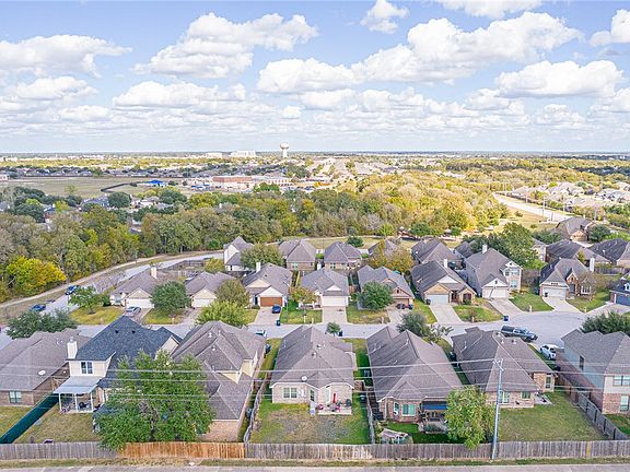 4th image of 3807 Snowdance Ct