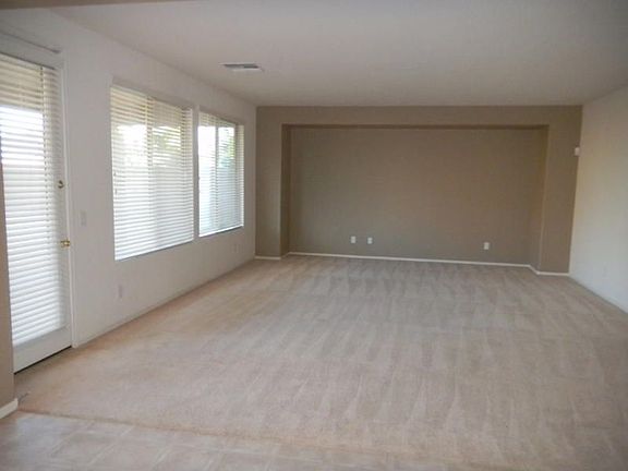 3rd image of 17949 W Mauna Loa Ln