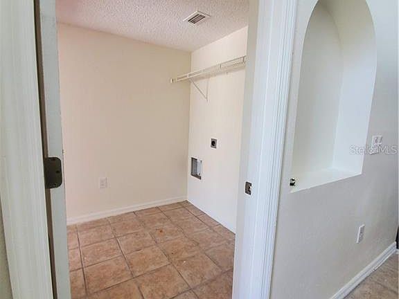 5th image of 630 Elbridge Dr
