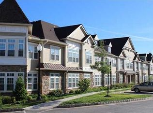 4106 Cedar Village Blvd, East Brunswick, NJ 08816