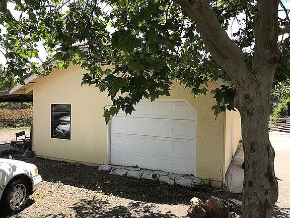 3rd image of 4144 Brooks Rd