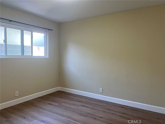 5th image of 835 13th St #835