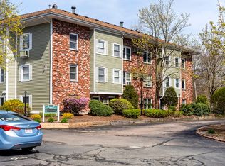 365 Washington St APT 11, Norwood, MA 02062