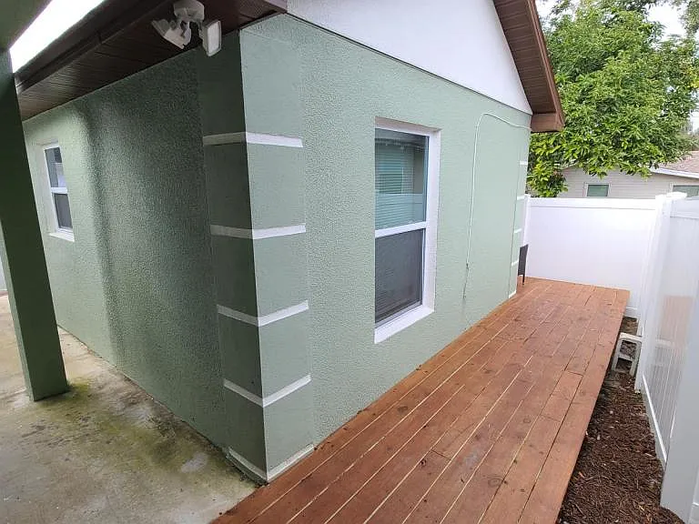 807 Adams St — Photo 22