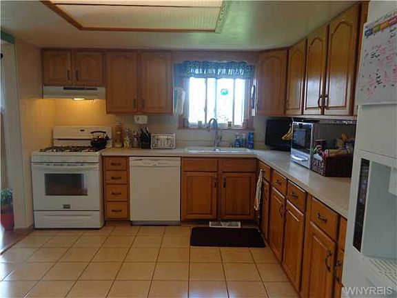 5th image of 3335 Bethford Dr