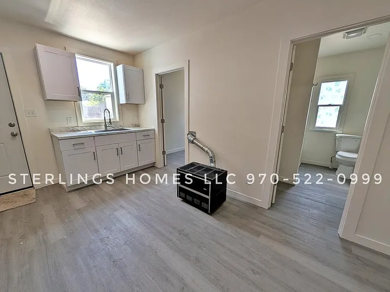 423 Oak St — Photo 9