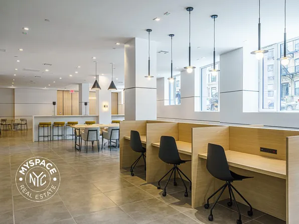 1499 Bedford Avenue image 13 of 35