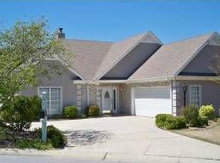 209 Chandler Ln, Alabaster, AL 35007