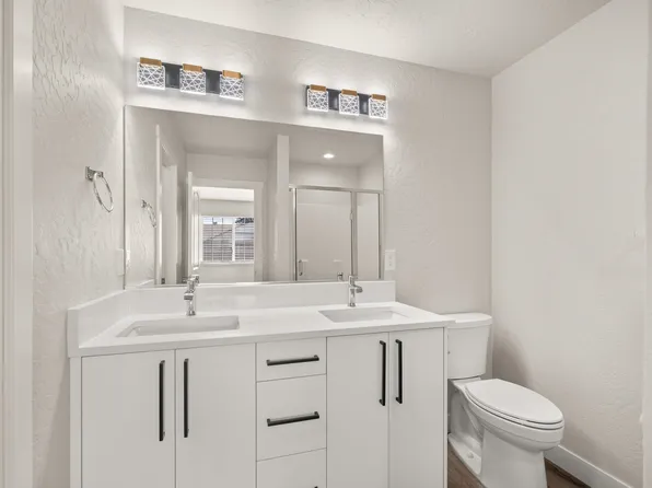 11915 E Spruce Ln, Spokane Valley, WA 99206