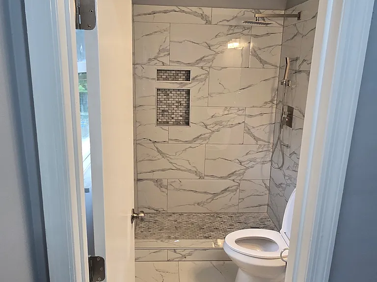 5653 Tallawanda Dr — Photo 11