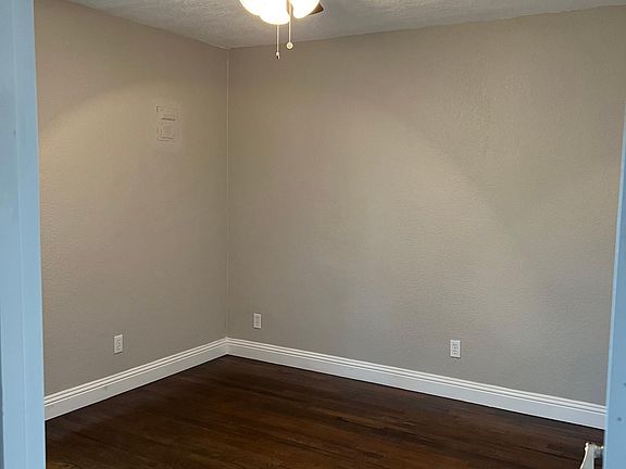 guest bedroom number 1