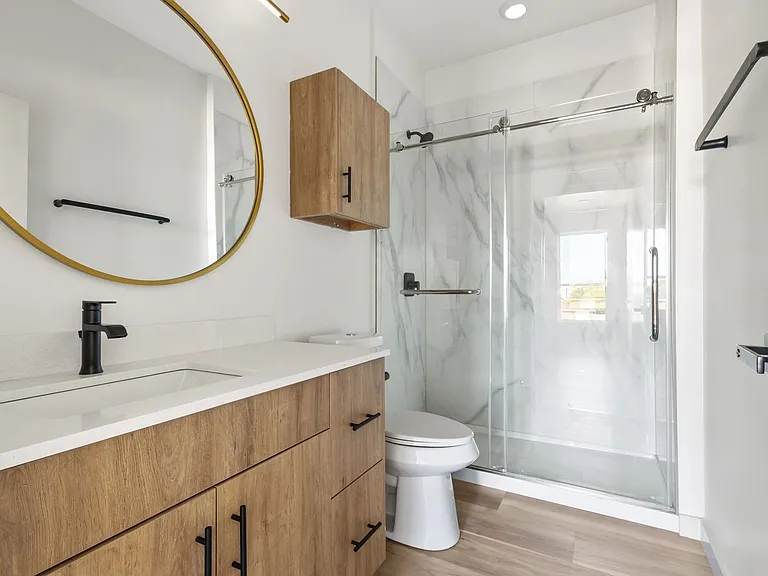 225 E New Hampshire St #1 — Photo 13