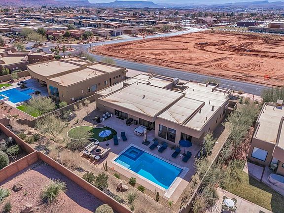 5th image of 567 E Park Avenue Way