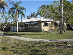 2nd image of 2931 Gladiola St