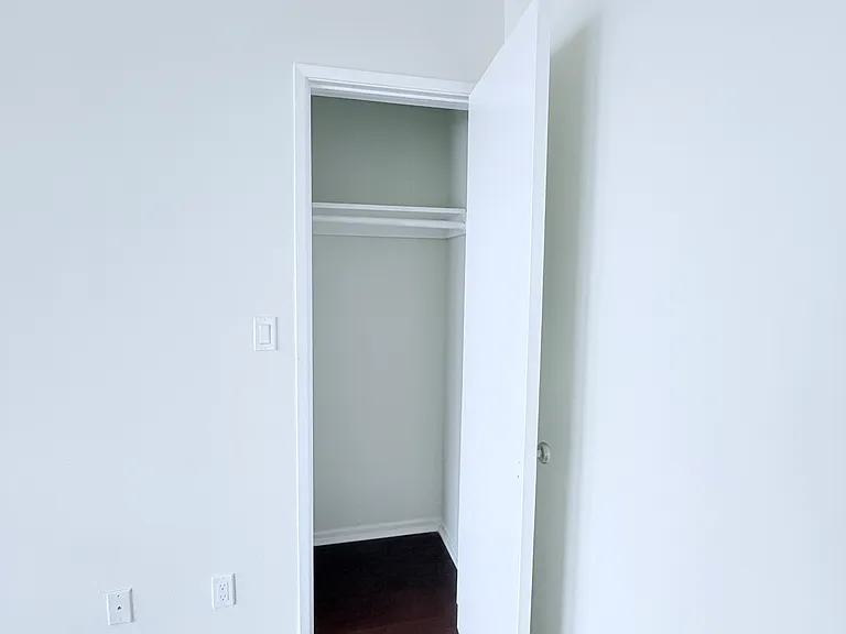 11520 Wyoming Ave #2 — Photo 5