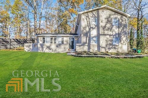 2nd image of 2831 Tony Dr