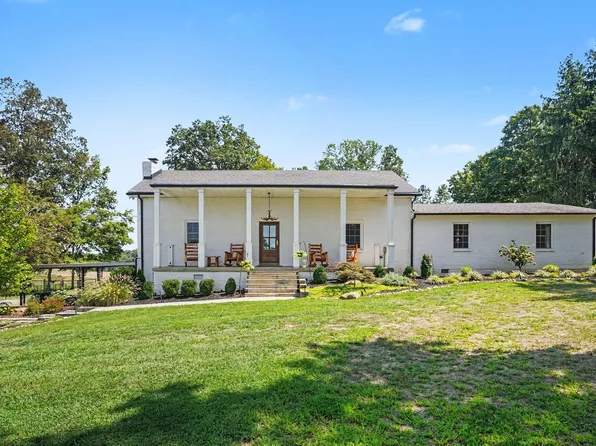 1330 Ridge Rd, Dickson, TN 37055