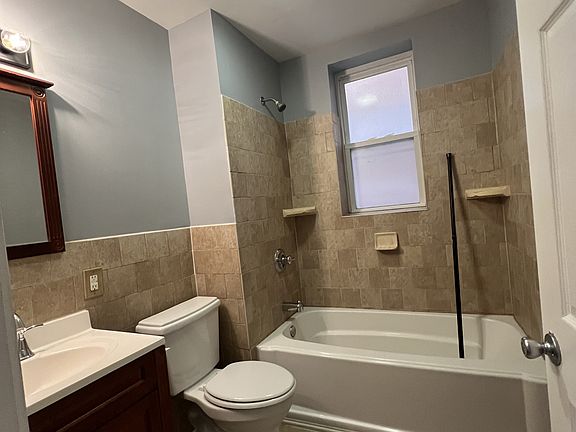 5th image of 5004 Louisiana Ave