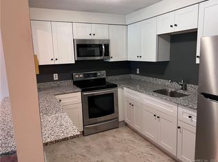 787 N Colony Rd APT 1, Meriden, CT 06450