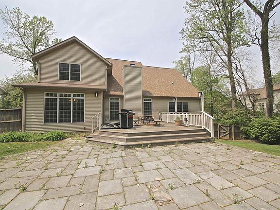 3rd image of 2707 S Silver Creek Dr