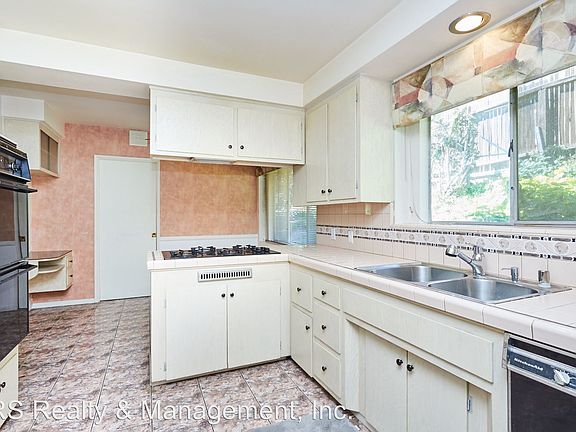 3rd image of 4509 Don Miguel Dr