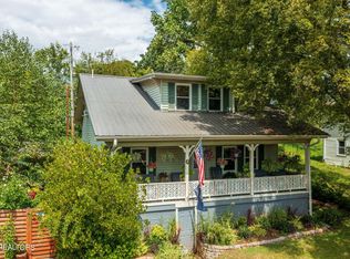 971 Maple St, Alcoa, TN 37701