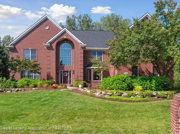 6389 Ridgepond Pl, East Lansing, MI 48823