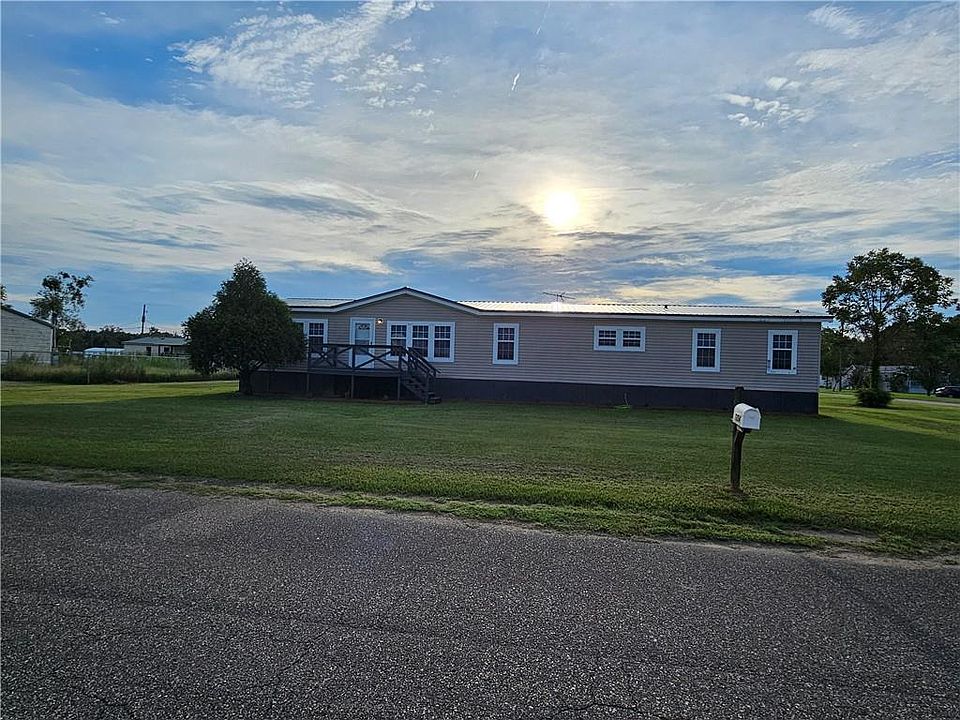 1st image of 7224 Whispering Meadows Dr E