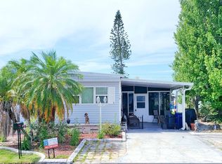 116 5th St E, Nokomis, FL 34275