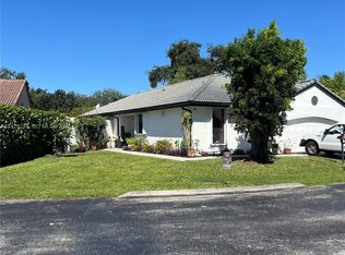 Falcons Lea, Davie, FL 33331