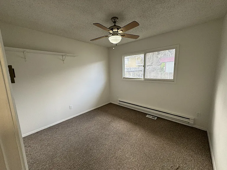4207 Hayes St #B — Photo 13