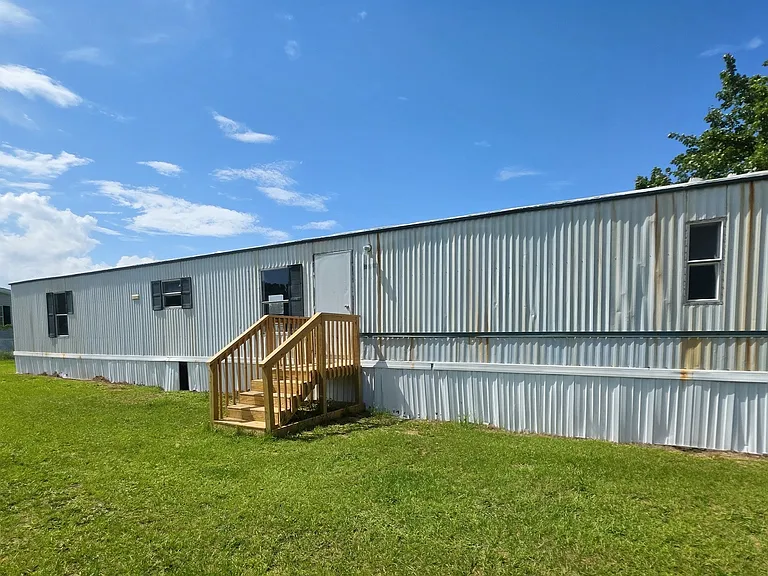 2312 Turnberry Rd — Photo 1