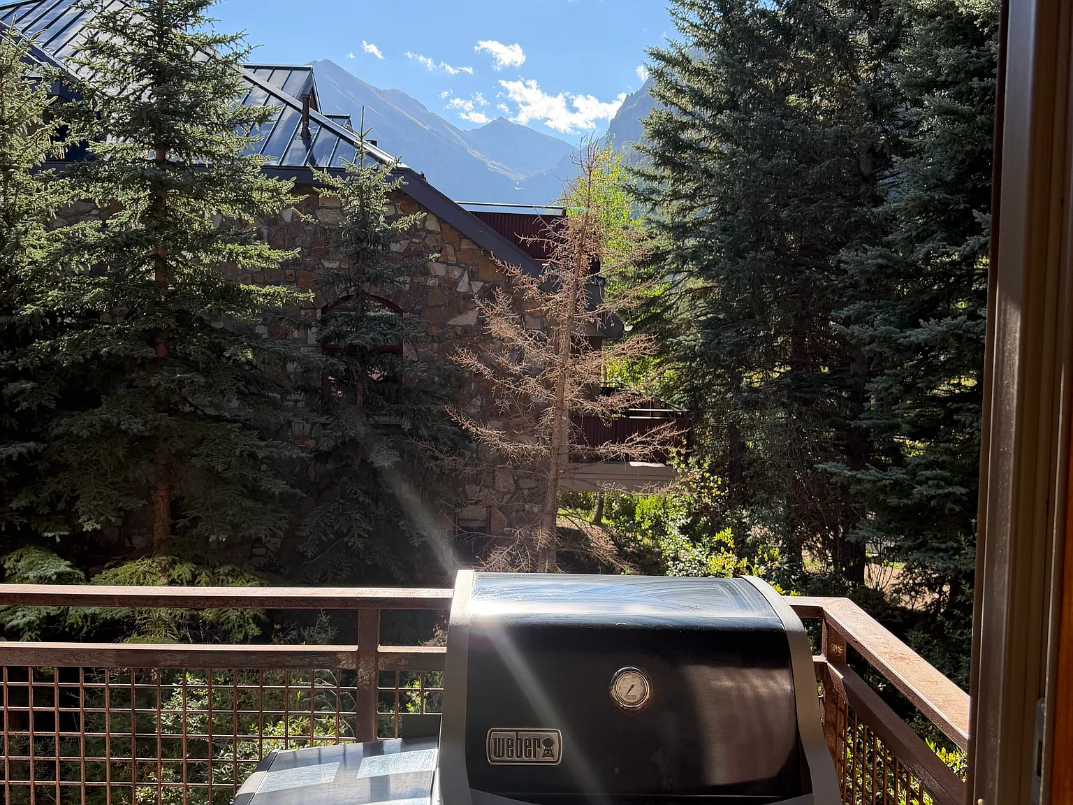 2 bed, 755 sqft, $6,500 — Photo 3