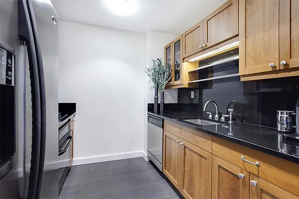 Rented by Accent Holdings, LLC | media 32