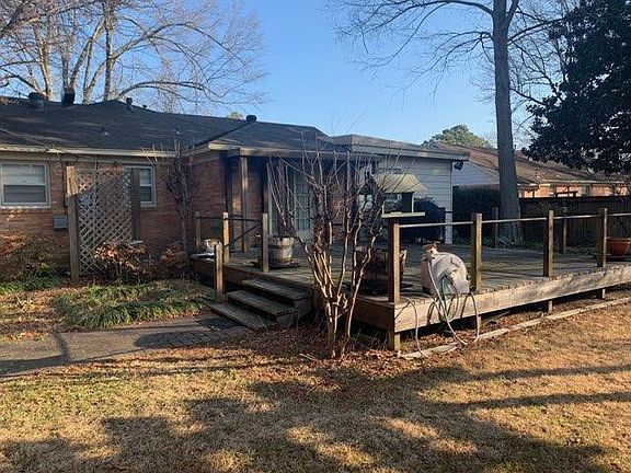 3rd image of 417 Mimosa Ln