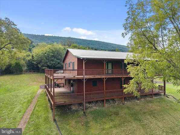 325 Coyote Run Rd, Mathias, WV 26812