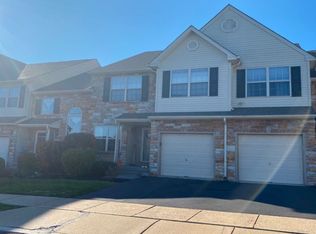 1203 Duchess Ct, Limerick, PA 19468