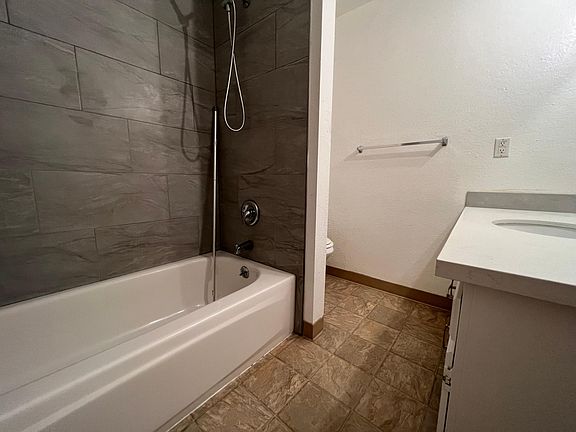 5th image of 14506 NE 6th Pl #1