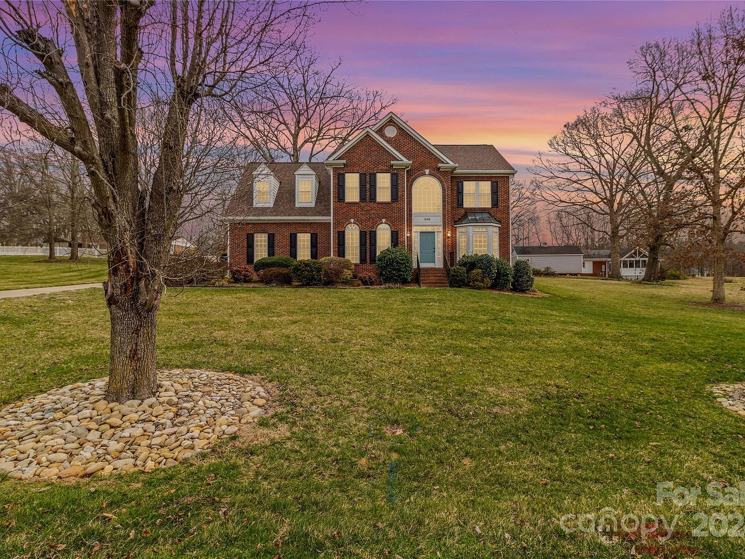 306 Gaston Ct, Statesville, NC 28625 Zillow
