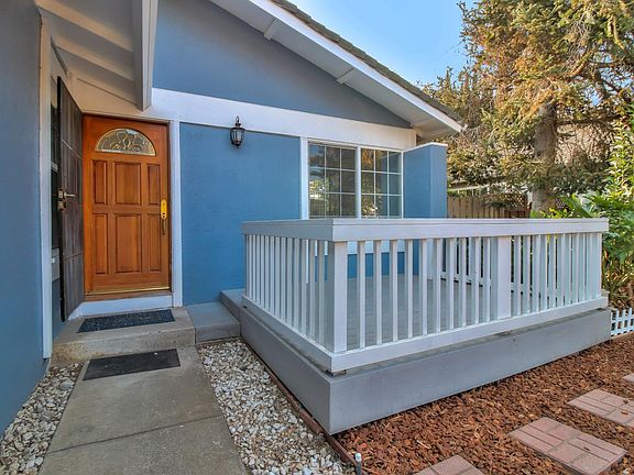 4th image of 6793 Muscat Dr