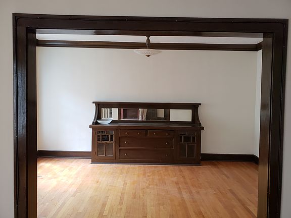 4th image of 152 N Humphrey Ave APT G2
