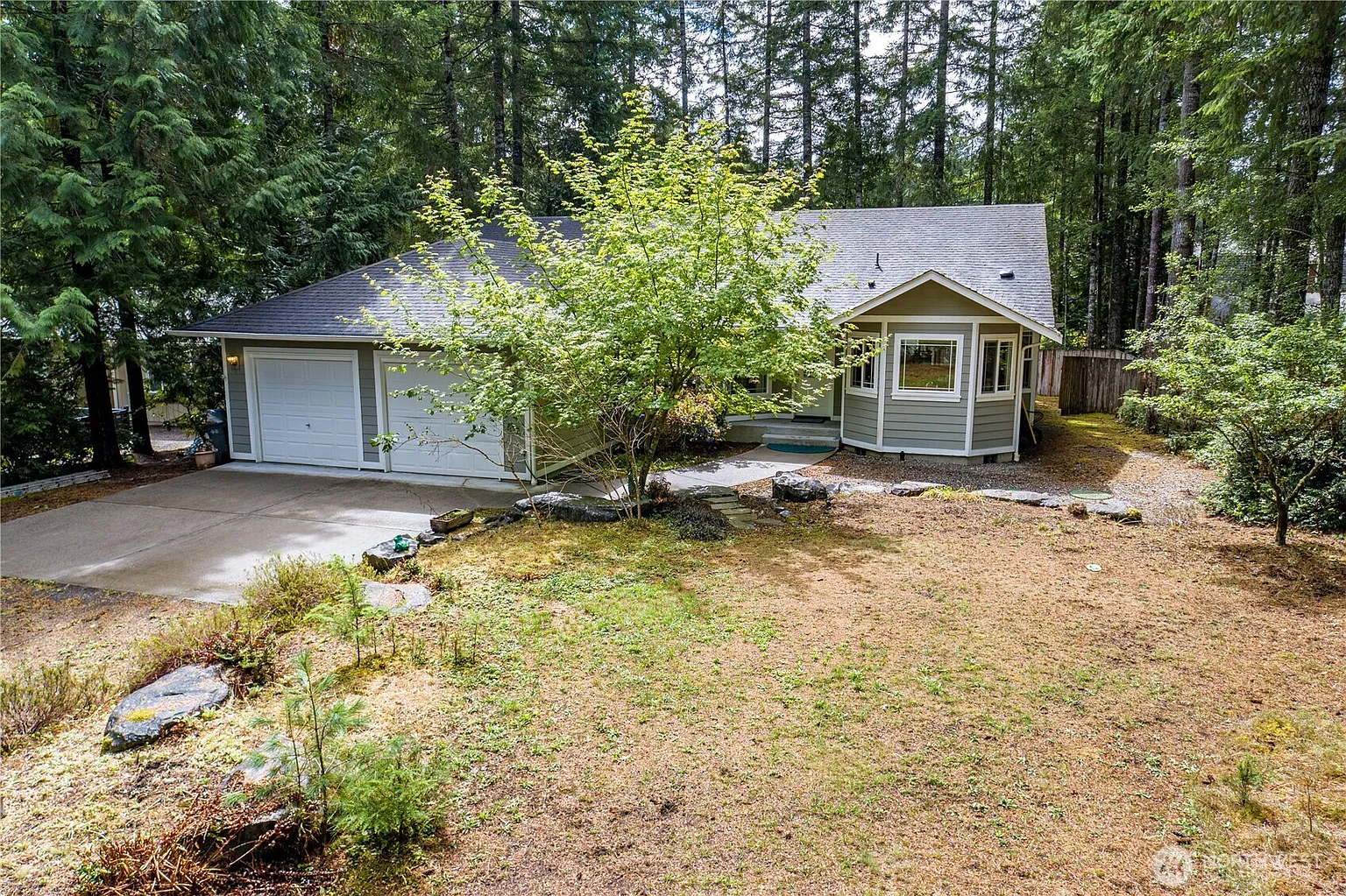101 E Paisley Way photo 1