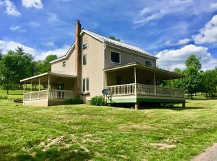 67 Saw Mill Rd, Weatherly, PA 18255