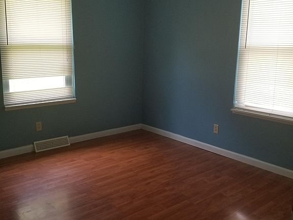 5th image of 9129 Arline Ave