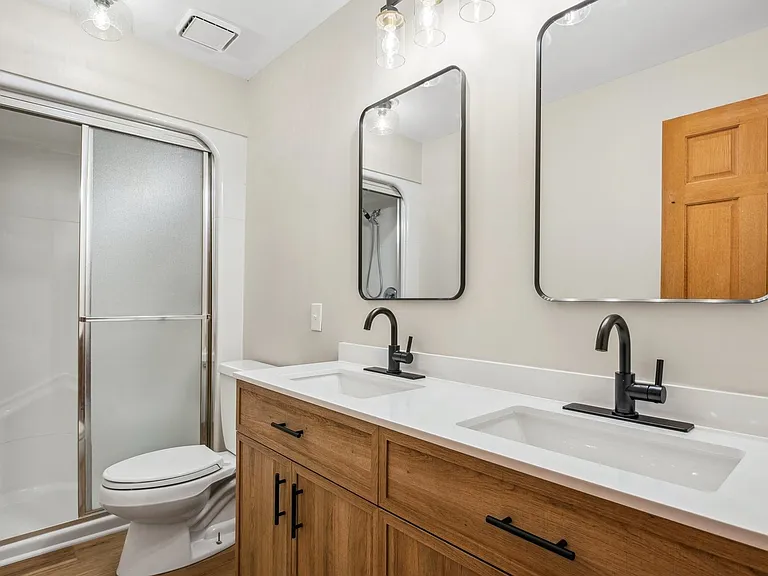 313 West St #101 — Photo 12