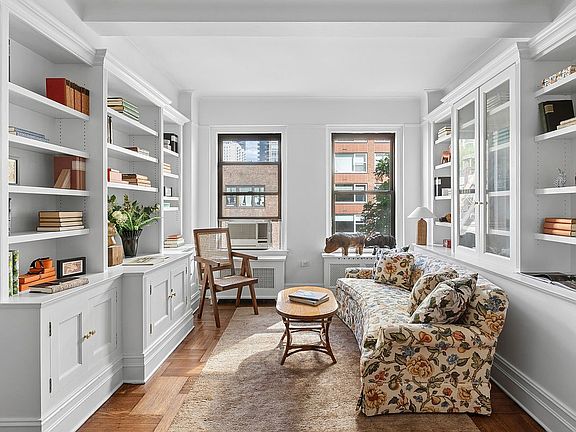 5th image of 136 E 64th St APT 5D