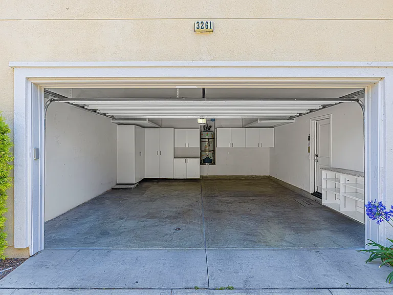 3261 Larkspur St — Photo 13