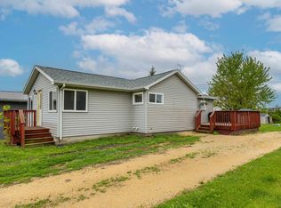 670 Straw Ave, Platteville, WI 53818
