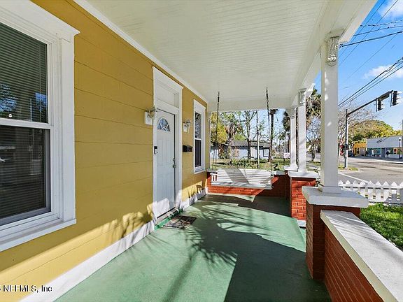 2nd image of 1766 MYRTLE Avenue N